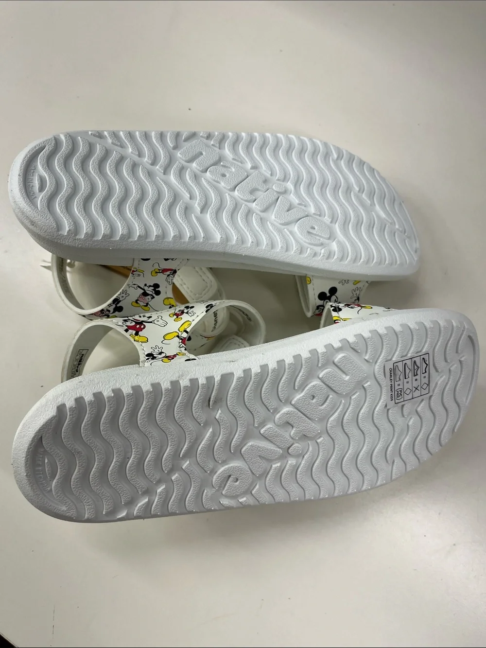 NWT Native x Disney Kids Mickey-All-Over Print Charley Sandal Size C 13